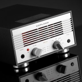 DIGITAL-ANALOG ÁTALAKÍTÓK